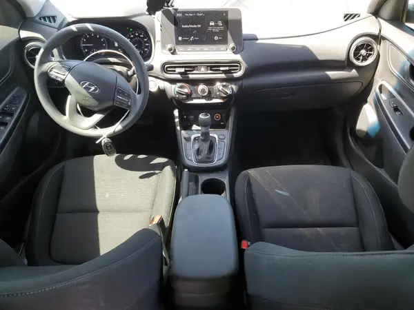 KM8K6CAB2NU922094 2022 HYUNDAI KONA - Image 8