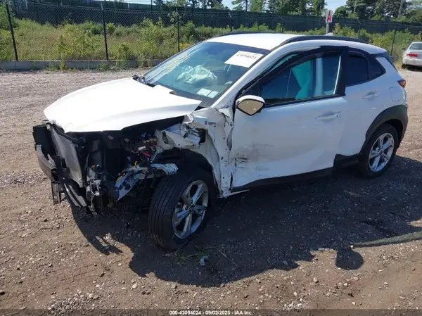 KM8K6CAB2PU022203 2023 HYUNDAI KONA - Image 2