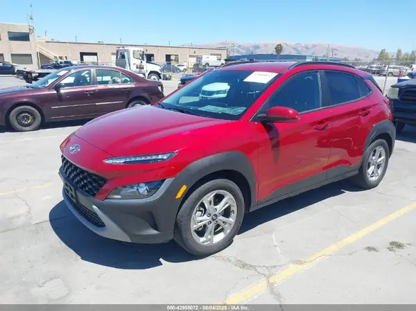 KM8K6CAB2PU057484 2023 HYUNDAI KONA - Image 2