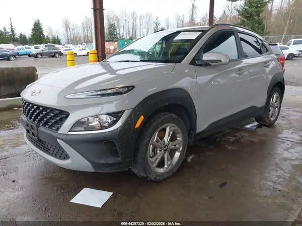KM8K6CAB2PU954837 2023 HYUNDAI KONA - Image 2
