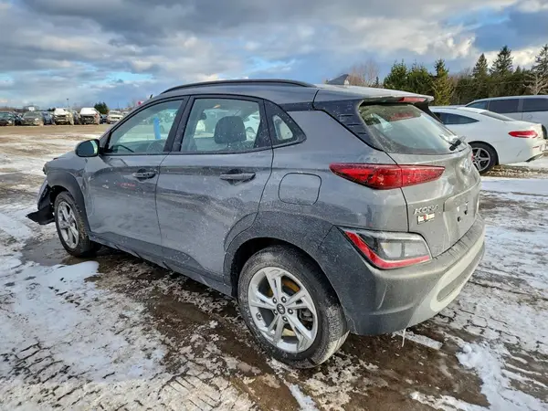 KM8K6CAB2PU955082 2023 HYUNDAI KONA - Image 2