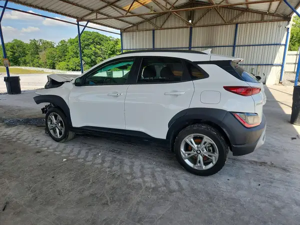 KM8K6CAB2PU962906 2023 HYUNDAI KONA - Image 2