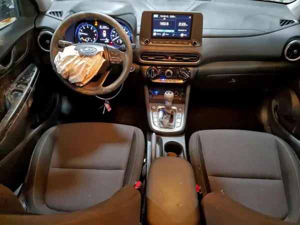 KM8K6CAB2PU964087 2023 HYUNDAI KONA - Image 8