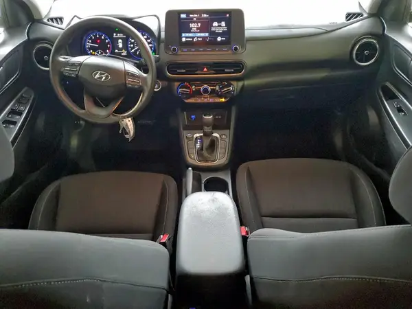 KM8K6CAB2PU976174 2023 HYUNDAI KONA - Image 8
