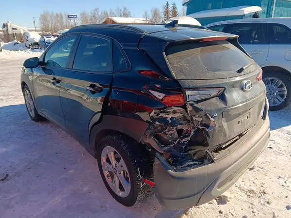 KM8K6CAB2PU996778 2023 HYUNDAI KONA - Image 2