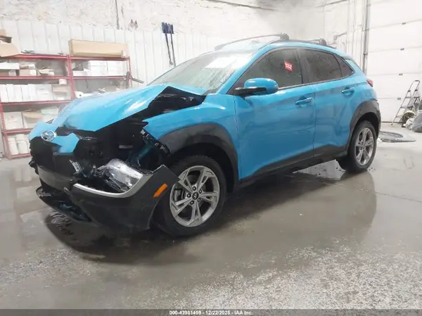 KM8K6CAB3NU757429 2022 HYUNDAI KONA - Image 2
