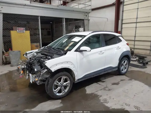 KM8K6CAB3NU774649 2022 HYUNDAI KONA - Image 2