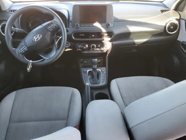 KM8K6CAB3NU786512 2022 HYUNDAI KONA - Image 8