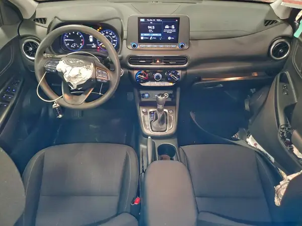 KM8K6CAB3NU817497 2022 HYUNDAI KONA - Image 8