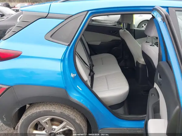 KM8K6CAB3NU838575 2022 HYUNDAI KONA - Image 8