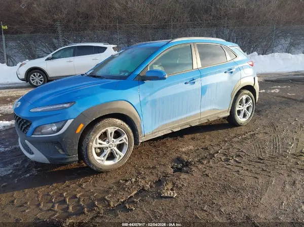 KM8K6CAB3NU838589 2022 HYUNDAI KONA - Image 2