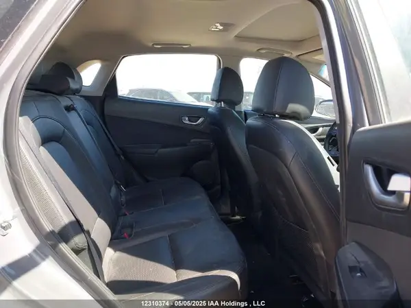 KM8K6CAB3NU873598 2022 HYUNDAI KONA - Image 8
