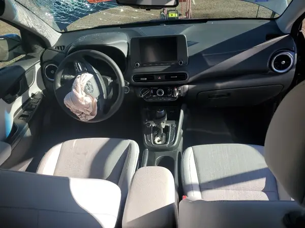 KM8K6CAB3NU928468 2022 HYUNDAI KONA - Image 8