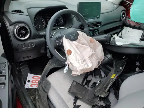 KM8K6CAB3PU053850 2023 HYUNDAI KONA - Image 8