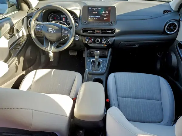 KM8K6CAB3PU063584 2023 HYUNDAI KONA - Image 8