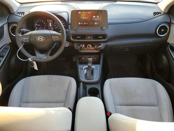 KM8K6CAB3PU970142 2023 HYUNDAI KONA - Image 8