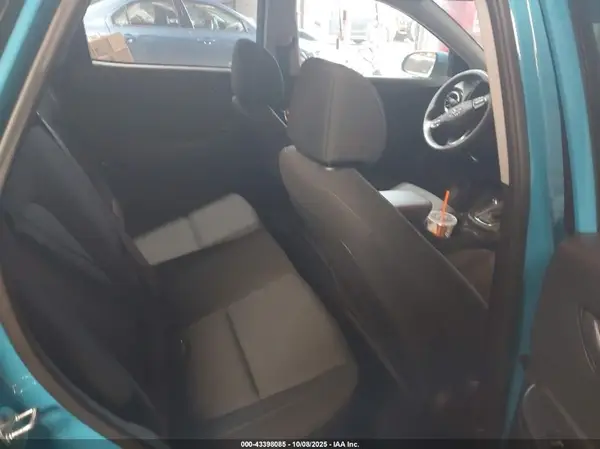 KM8K6CAB4NU832414 2022 HYUNDAI KONA - Image 8