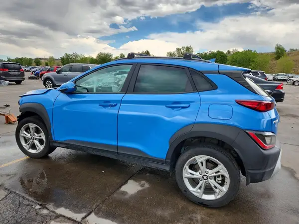 KM8K6CAB4NU841453 2022 HYUNDAI KONA - Image 2
