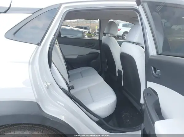 KM8K6CAB4NU872511 2022 HYUNDAI KONA - Image 8
