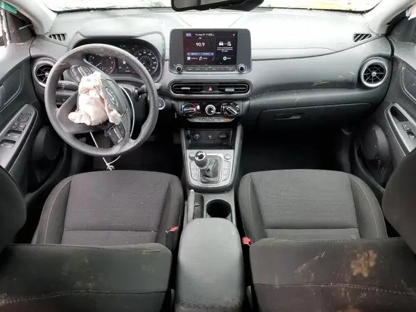 KM8K6CAB4NU921318 2022 HYUNDAI KONA - Image 8