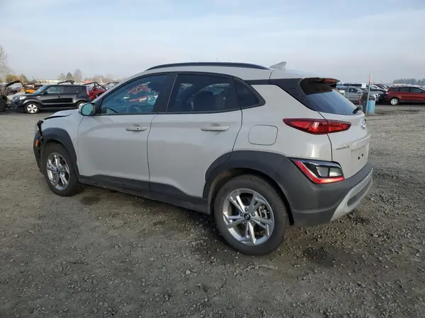 KM8K6CAB4PU007637 2023 HYUNDAI KONA - Image 2
