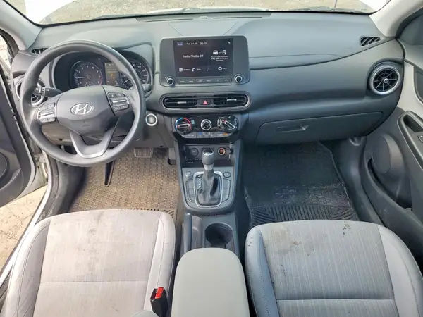 KM8K6CAB4PU022445 2023 HYUNDAI KONA - Image 8