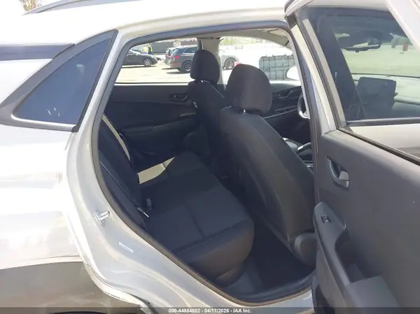 KM8K6CAB4PU039021 2023 HYUNDAI KONA - Image 8