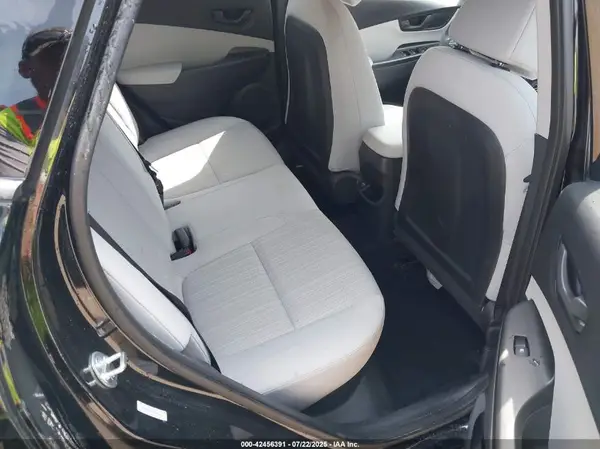 KM8K6CAB4PU043618 2023 HYUNDAI KONA - Image 8