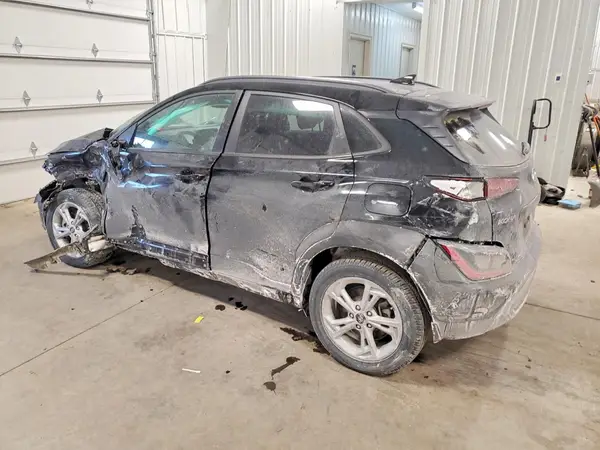 KM8K6CAB4PU045532 2023 HYUNDAI KONA - Image 2