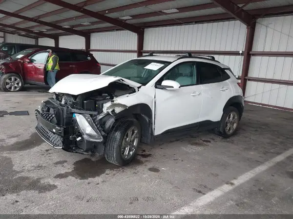 KM8K6CAB4PU052691 2023 HYUNDAI KONA - Image 2