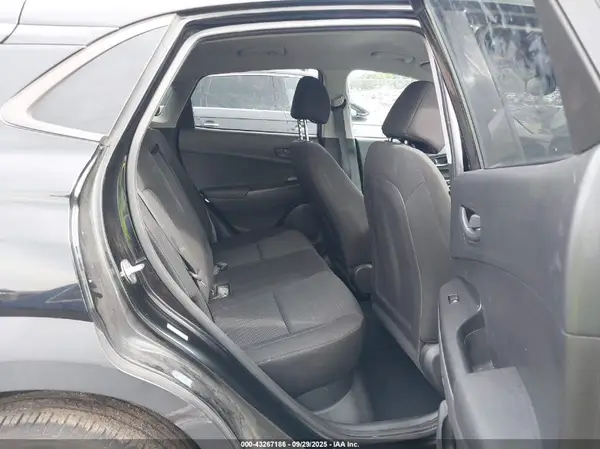 KM8K6CAB4PU932659 2023 HYUNDAI KONA - Image 8
