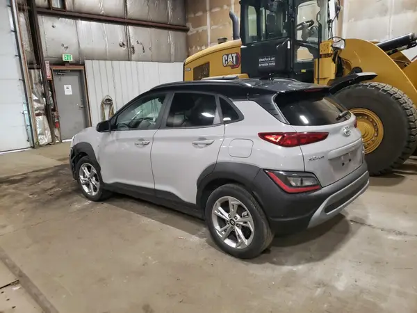 KM8K6CAB4PU994045 2023 HYUNDAI KONA - Image 2