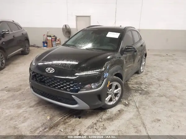 KM8K6CAB5NU831711 2022 HYUNDAI KONA - Image 2