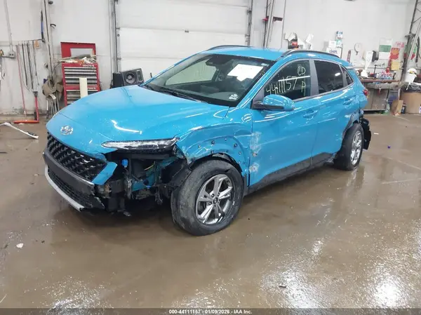KM8K6CAB5NU875949 2022 HYUNDAI KONA - Image 2