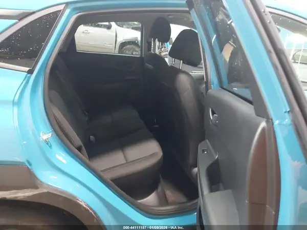 KM8K6CAB5NU875949 2022 HYUNDAI KONA - Image 8