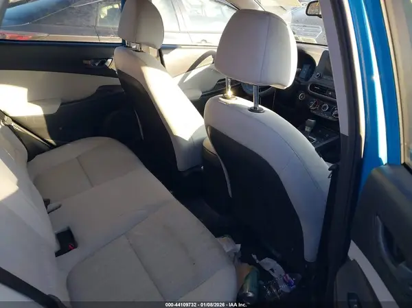 KM8K6CAB5NU878883 2022 HYUNDAI KONA - Image 8