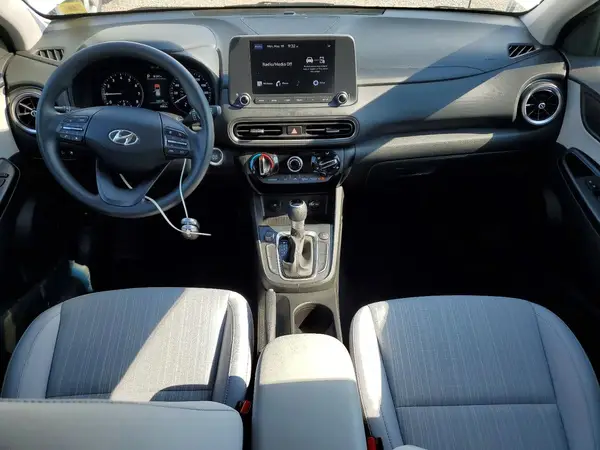 KM8K6CAB5NU913860 2022 HYUNDAI KONA - Image 8
