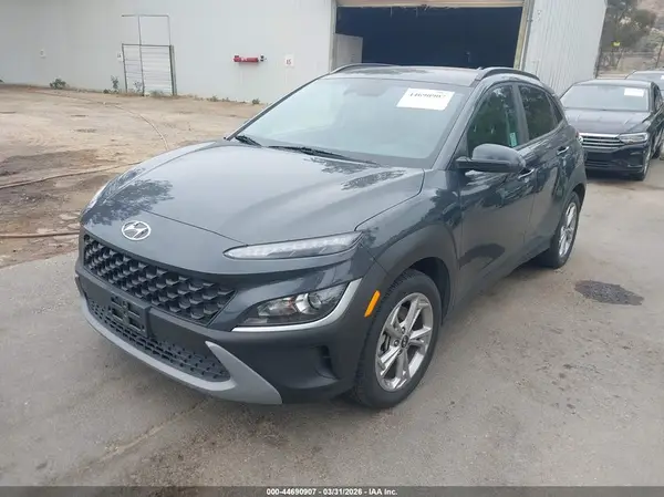 KM8K6CAB5NU914121 2022 HYUNDAI KONA - Image 2