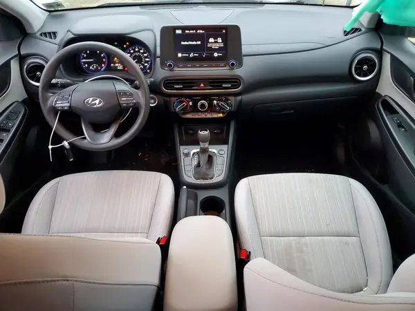 KM8K6CAB5NU916824 2022 HYUNDAI KONA - Image 8
