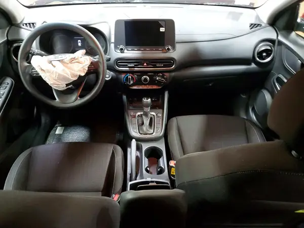 KM8K6CAB5PU008585 2023 HYUNDAI KONA - Image 8