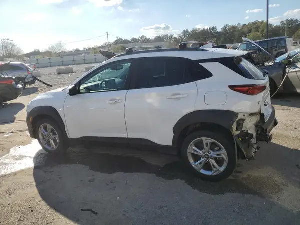 KM8K6CAB5PU021935 2023 HYUNDAI KONA - Image 2