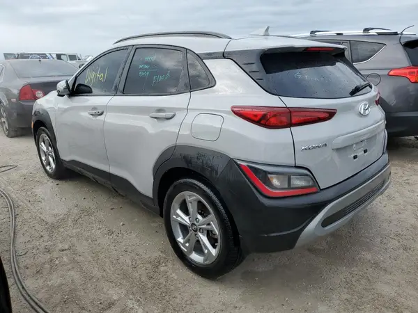KM8K6CAB5PU060363 2023 HYUNDAI KONA - Image 2