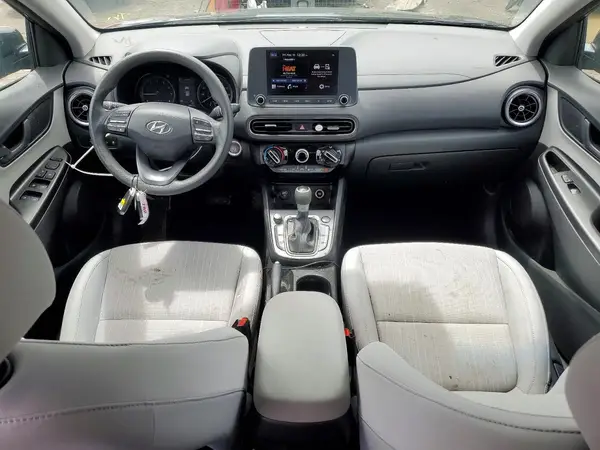 KM8K6CAB5PU942553 2023 HYUNDAI KONA - Image 8