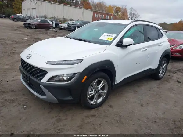 KM8K6CAB5PU944562 2023 HYUNDAI KONA - Image 2