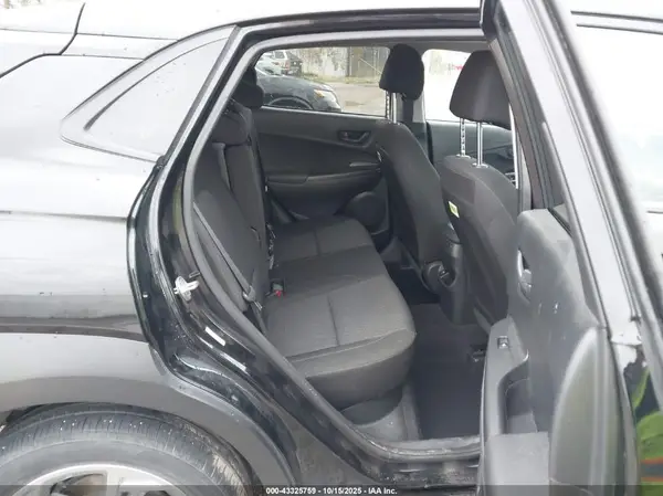 KM8K6CAB5PU964150 2023 HYUNDAI KONA - Image 8