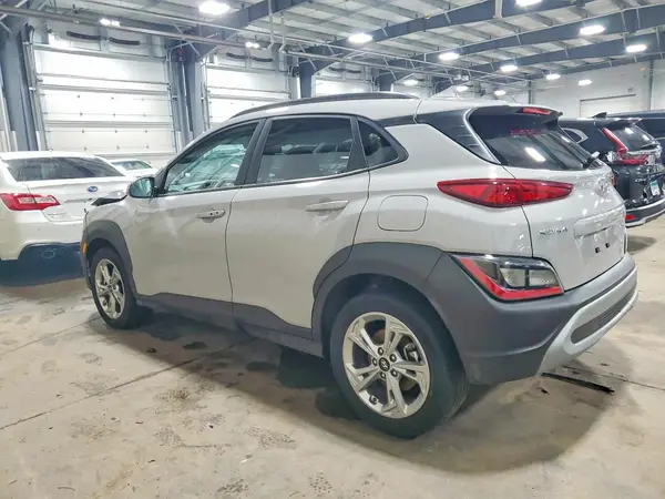 KM8K6CAB5PU970160 2023 HYUNDAI KONA - Image 2