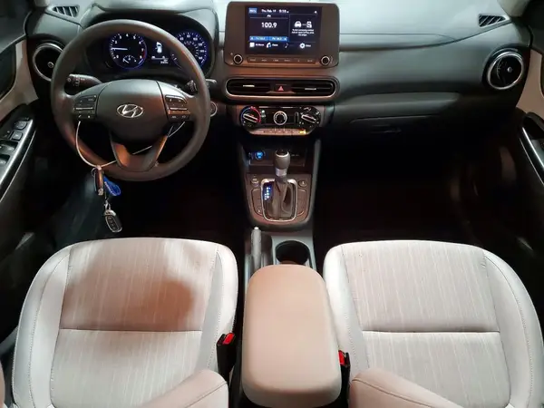 KM8K6CAB5PU970160 2023 HYUNDAI KONA - Image 8