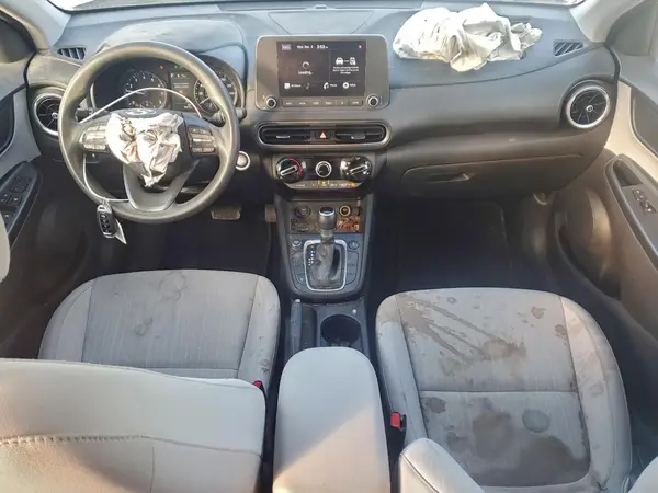 KM8K6CAB5PU979120 2023 HYUNDAI KONA - Image 8