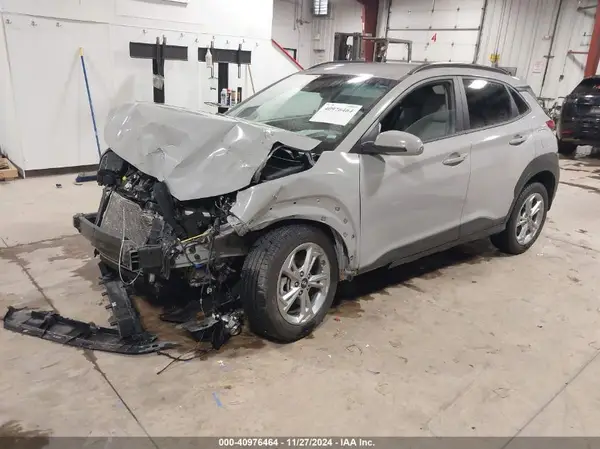 KM8K6CAB5PU980994 2023 HYUNDAI KONA - Image 2
