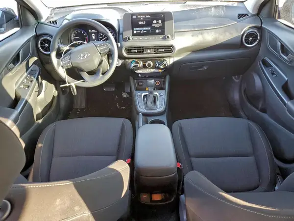 KM8K6CAB5PU985533 2023 HYUNDAI KONA - Image 8